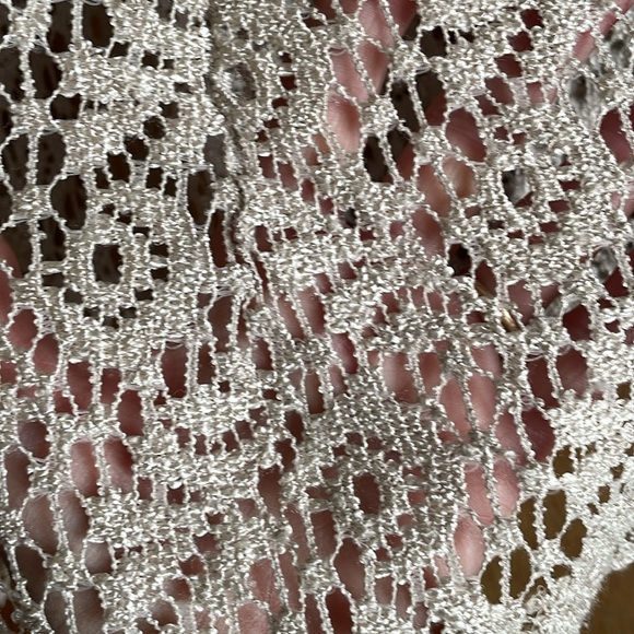 Ladies Vintage Dainty Ivory 2 Button Crochet/Knit Jacket Sz M - Picture 4 of 6